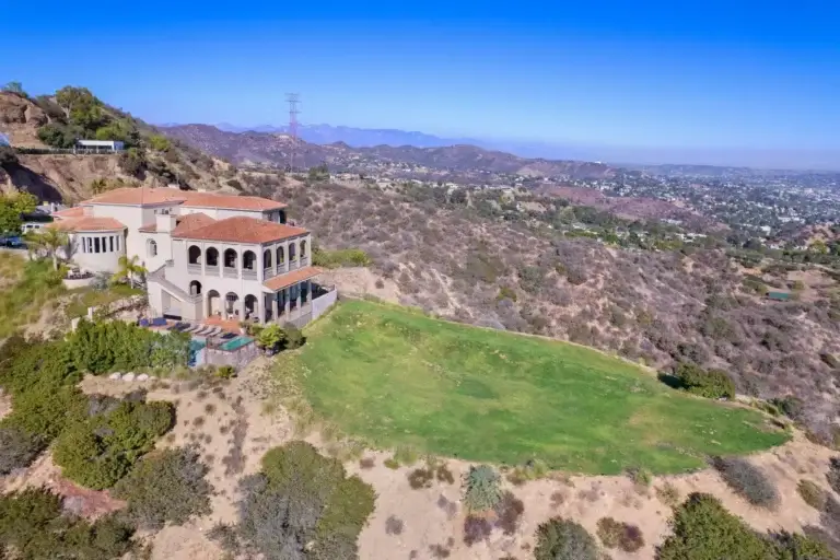 Legacy Healing Center , The Peak